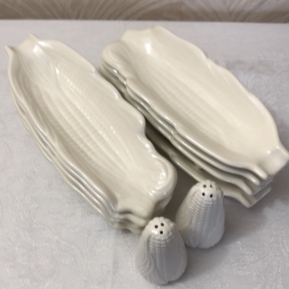 Set of 8 ceramic hand made new corn on the cob dishes with salt - pepper shaker - Picture 2 of 7